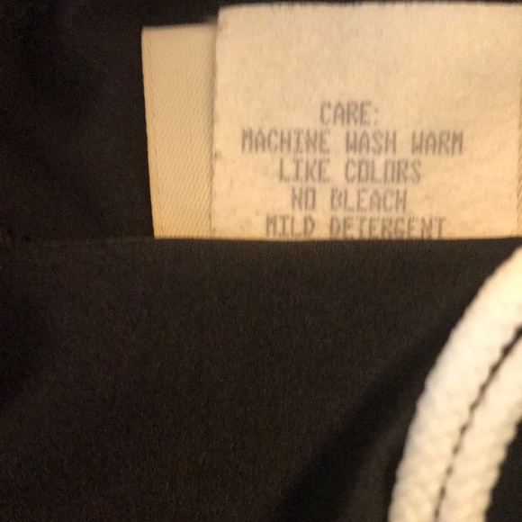 NWOT cycling shorts - Picture 5 of 7